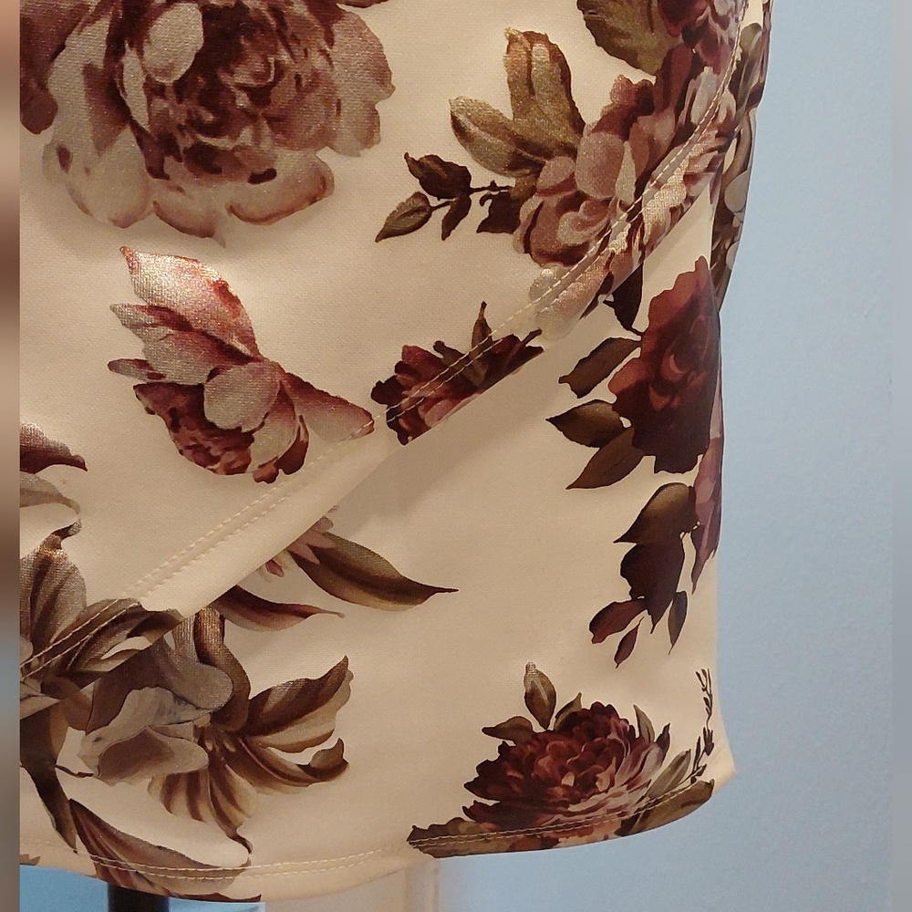 Guess Silver One Shoulder Sheath Dress for Weddings - Picture 7 of 10